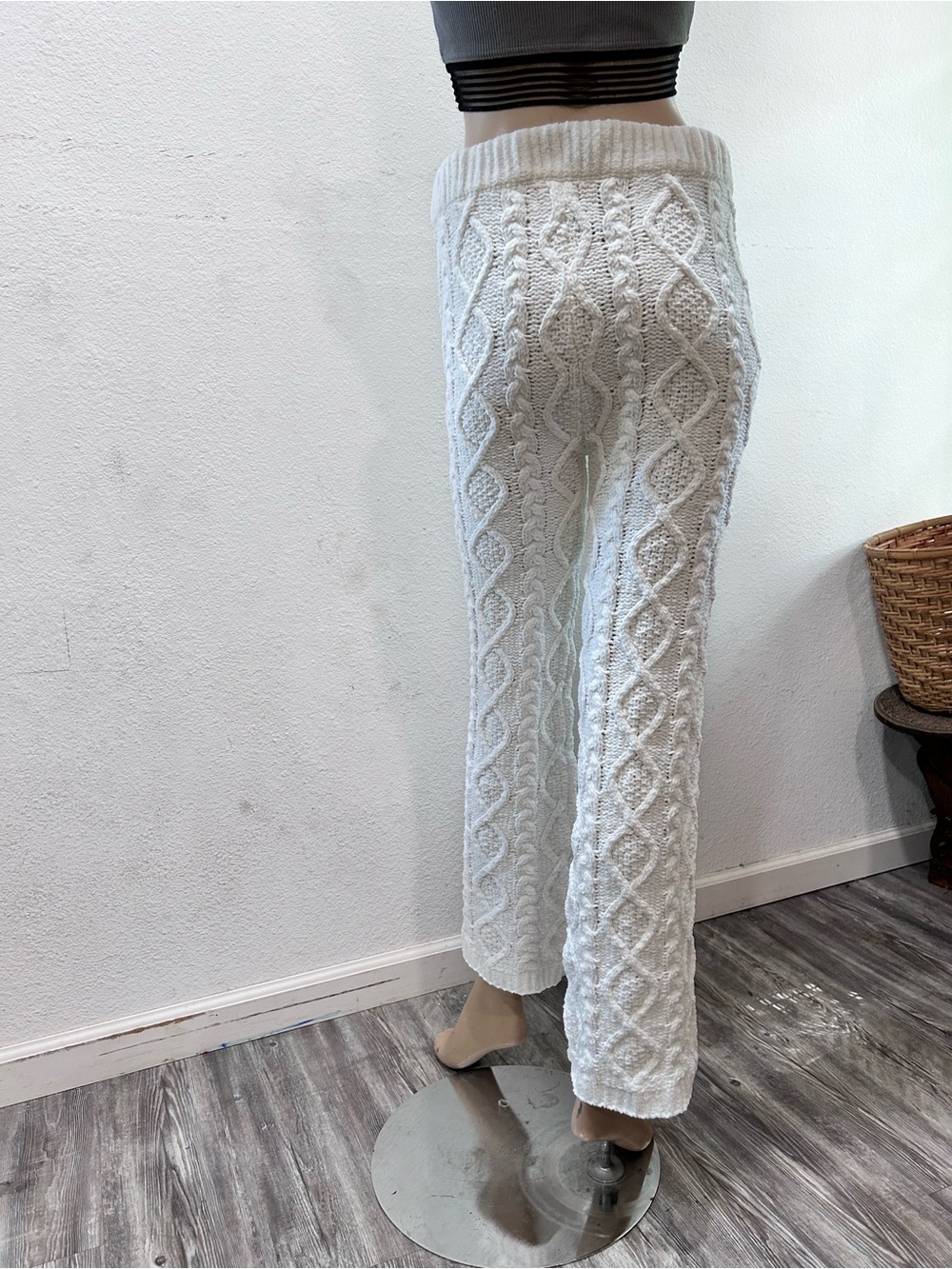 POL thick cable knight white pants - Picture 14 of 16